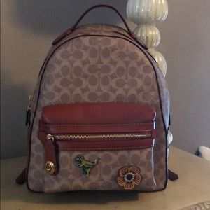 ❤️❤️Coach signature campus leather medium bag